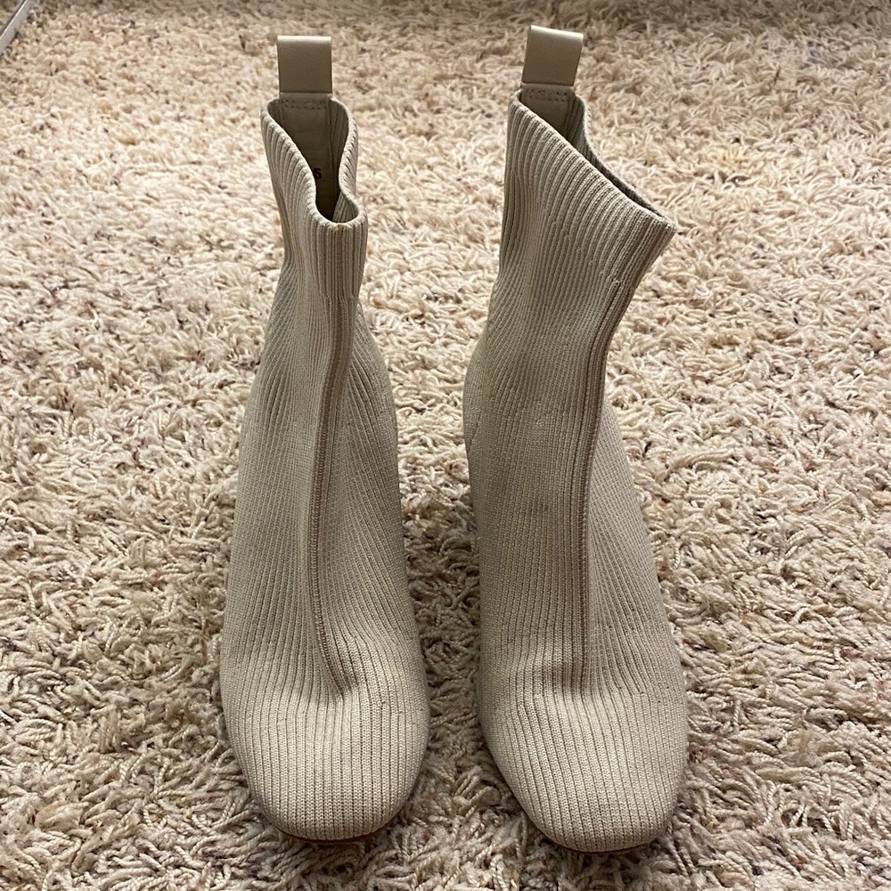 Everlane Glove Boot cream women’s size 7.5